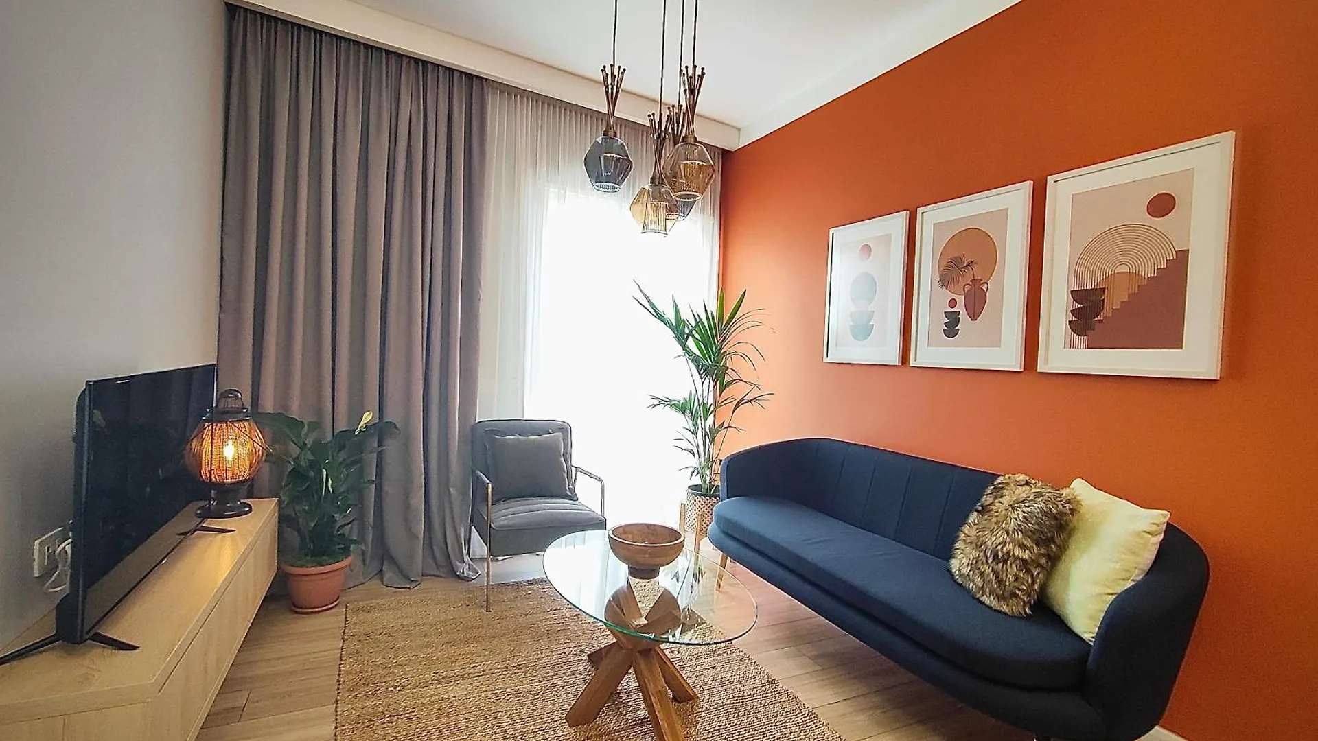 Tirana Premium Apartment With Parking